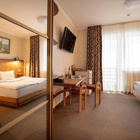 Private Rooms In Hotel Lift 1R Bukovel Luaran gambar
