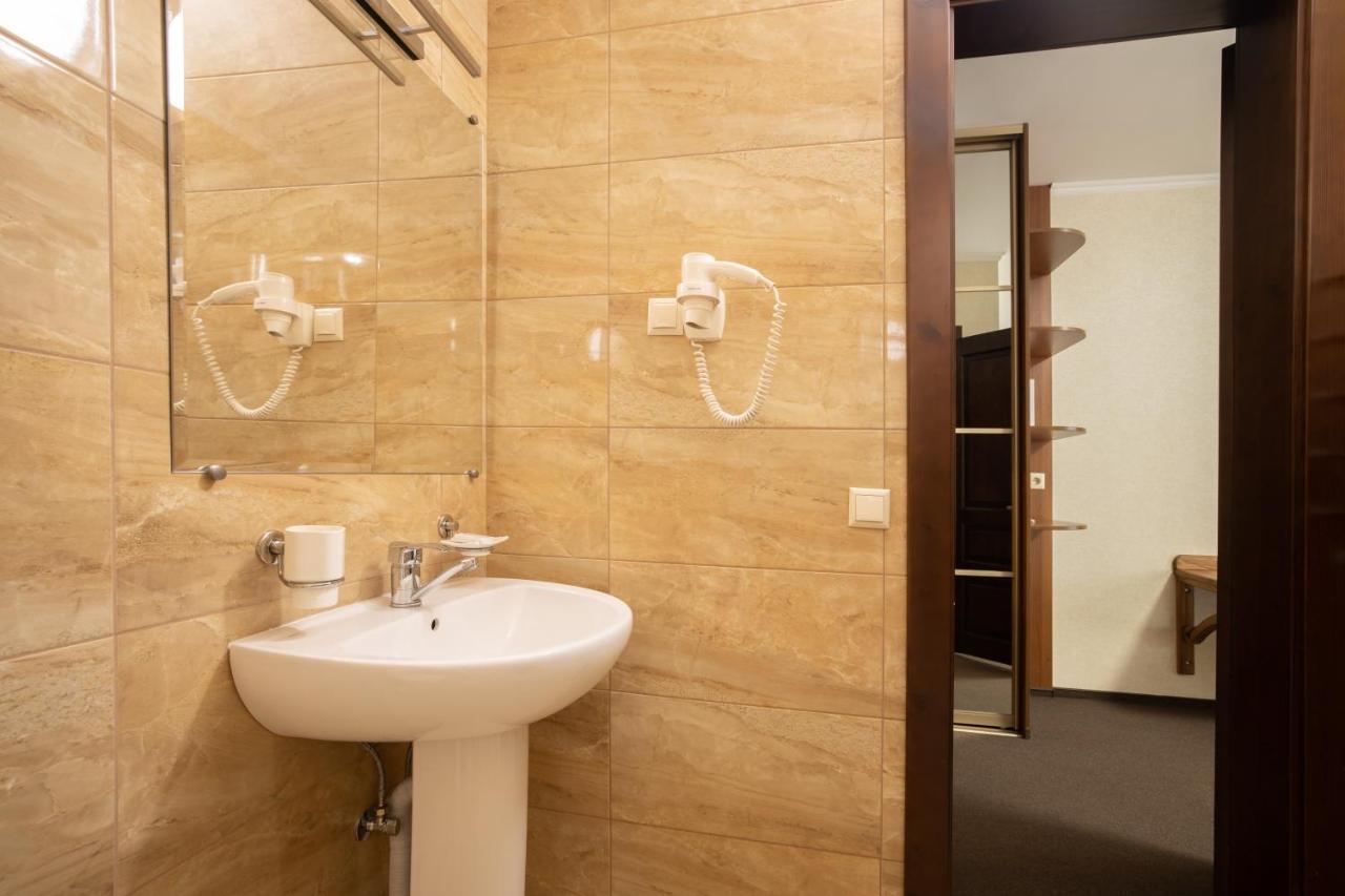 Private Rooms In Hotel Lift 1R Bukovel Luaran gambar