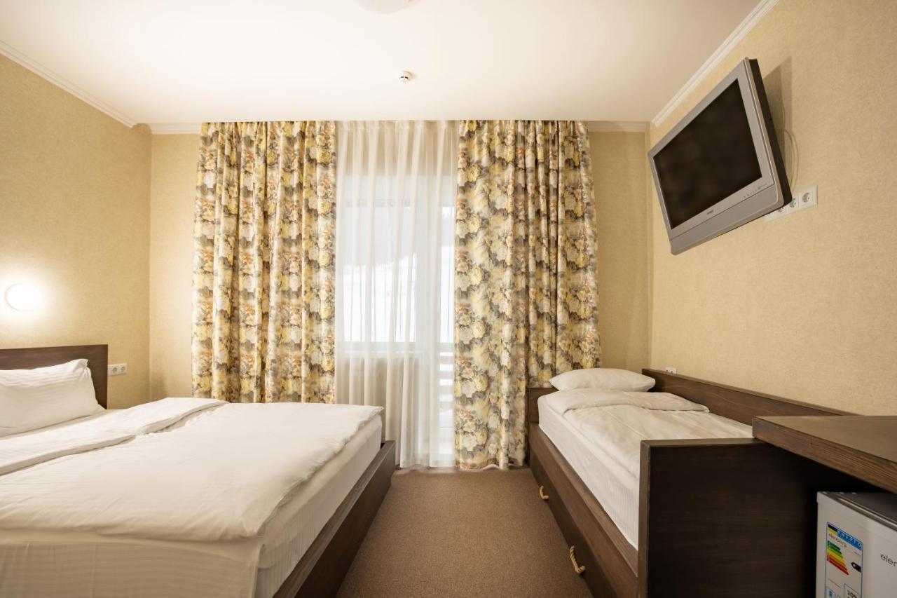 Private Rooms In Hotel Lift 1R Bukovel Luaran gambar