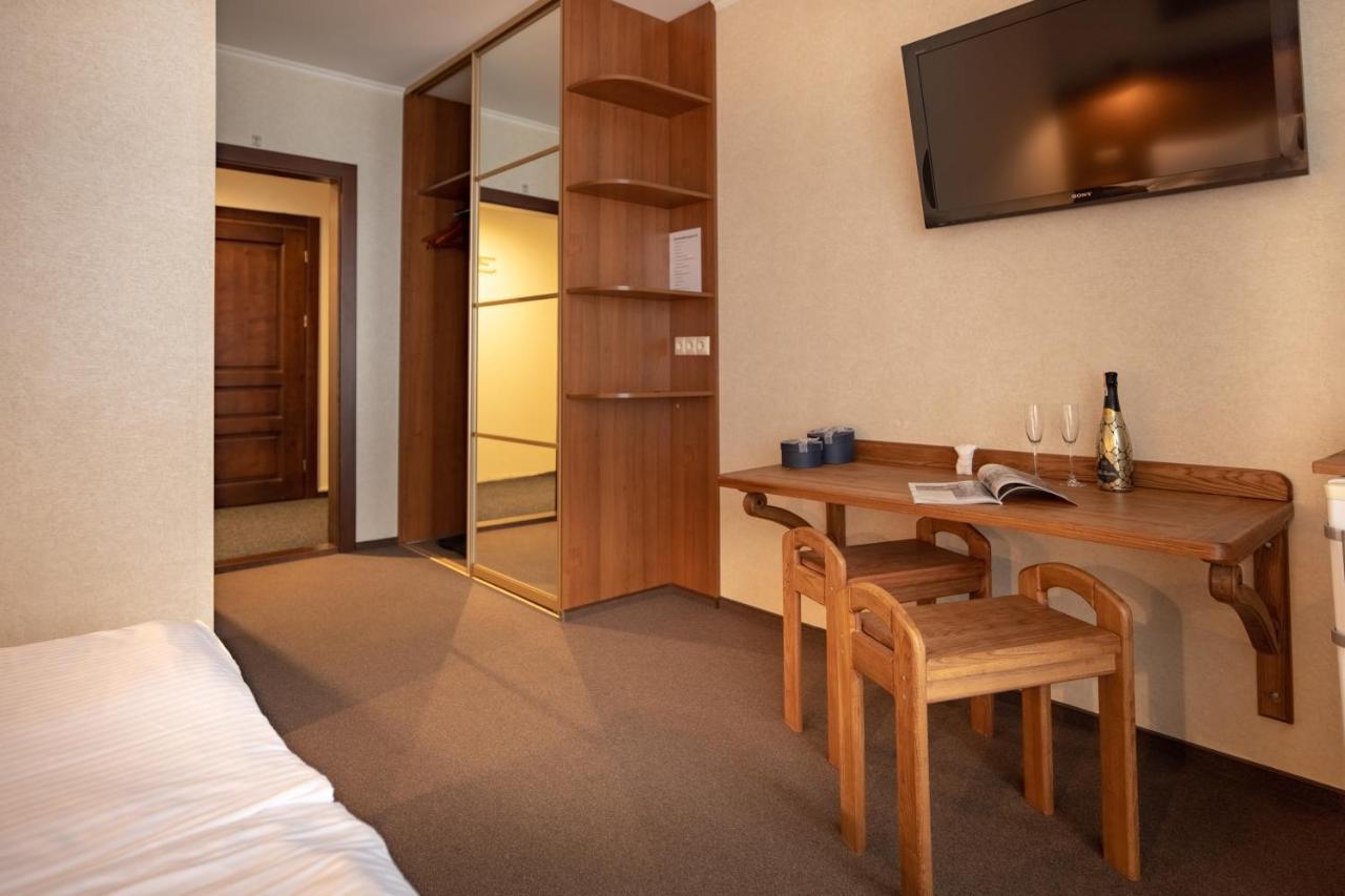 Private Rooms In Hotel Lift 1R Bukovel Luaran gambar